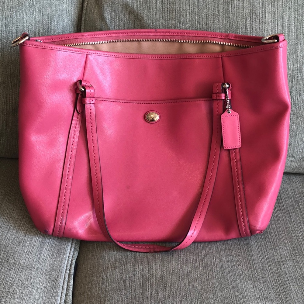 Fun pink Coach purse!